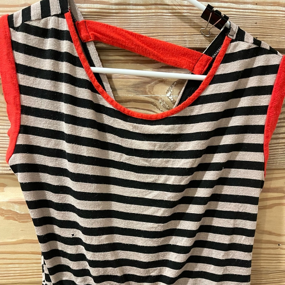 Rue 21 junior top
